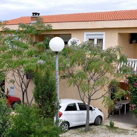 Apartment Vir 13686B מראה חיצוני תמונה